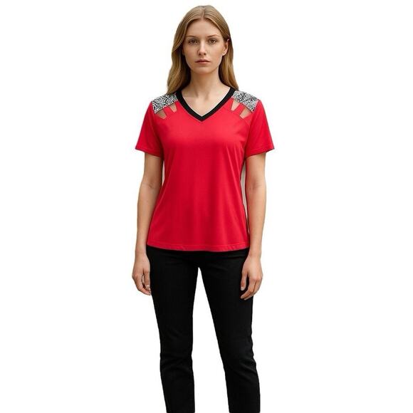Tail Golf Top Women's V-neck S/S Red Animal Print L Athleisure Athletic - Picture 1 of 10